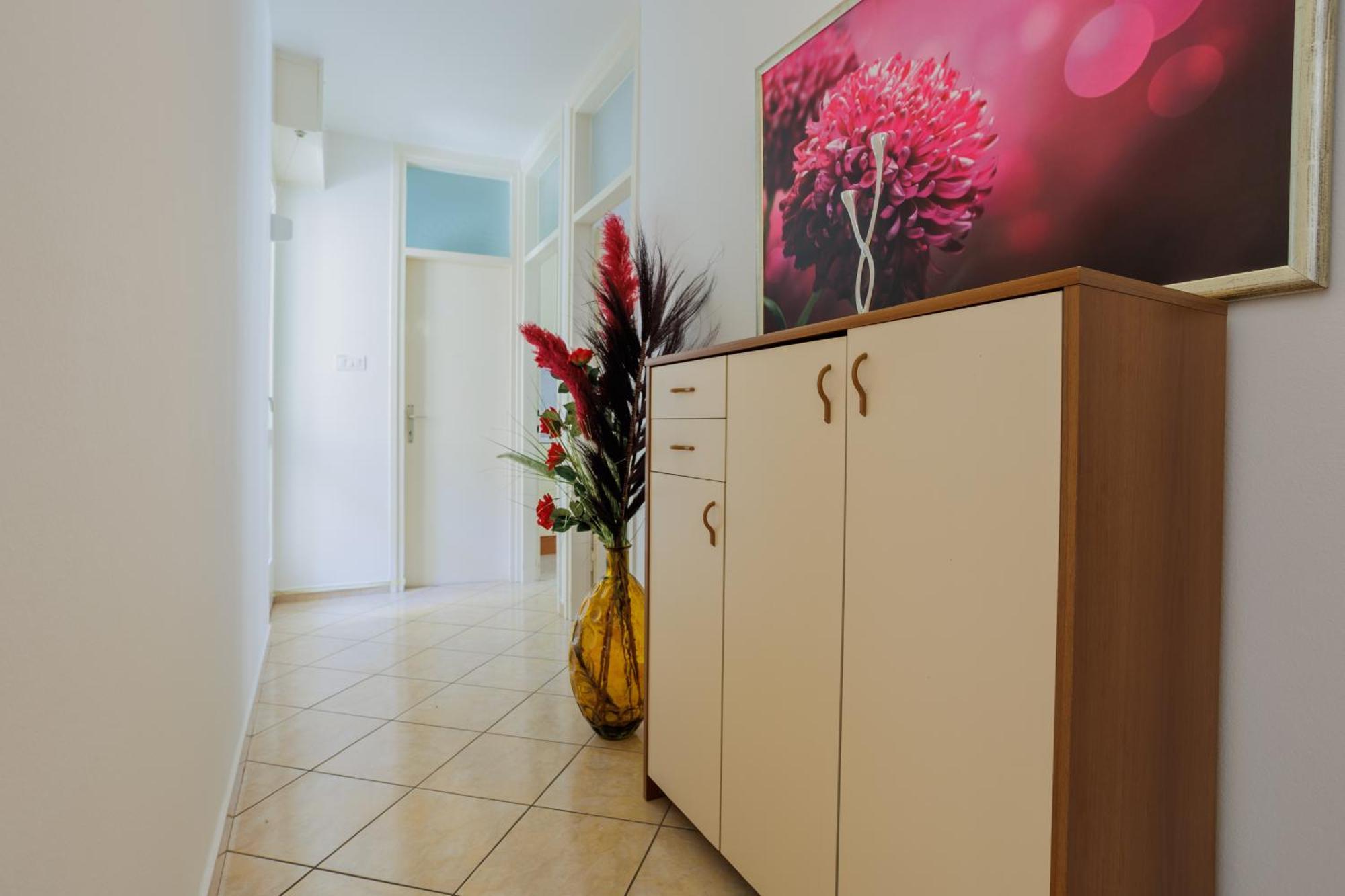 Center Apartment Silvana Split Exterior foto